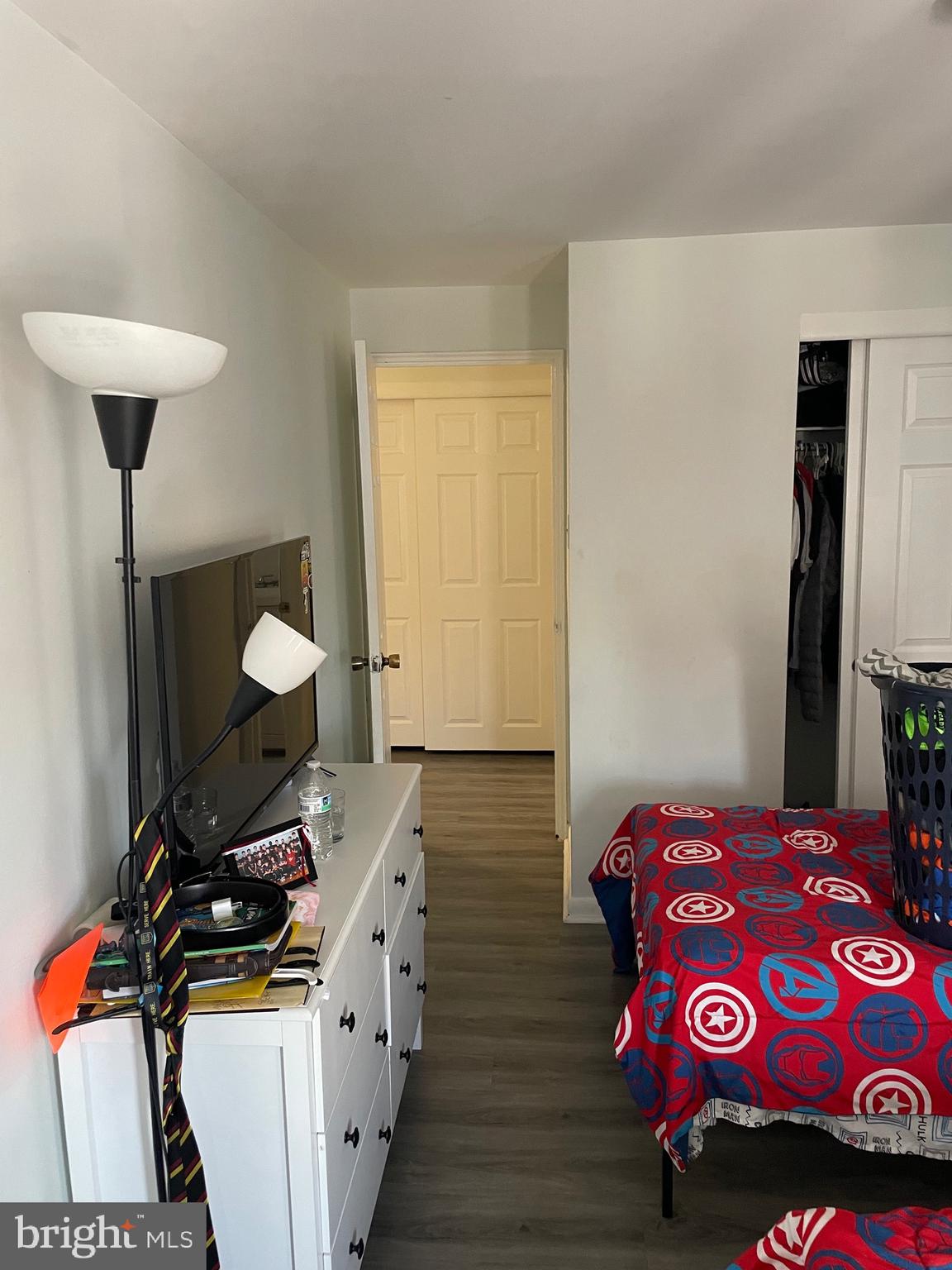 HOLME CIRCLE - Residential