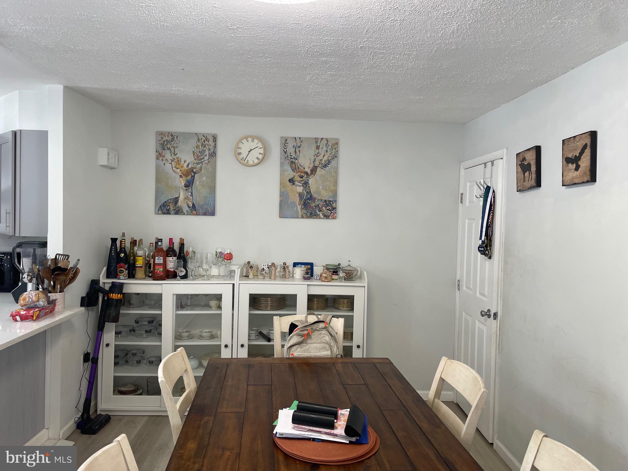 HOLME CIRCLE - Residential