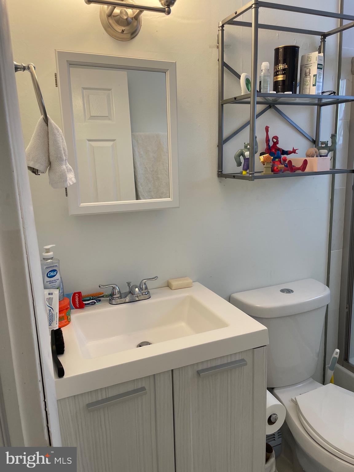 HOLME CIRCLE - Residential