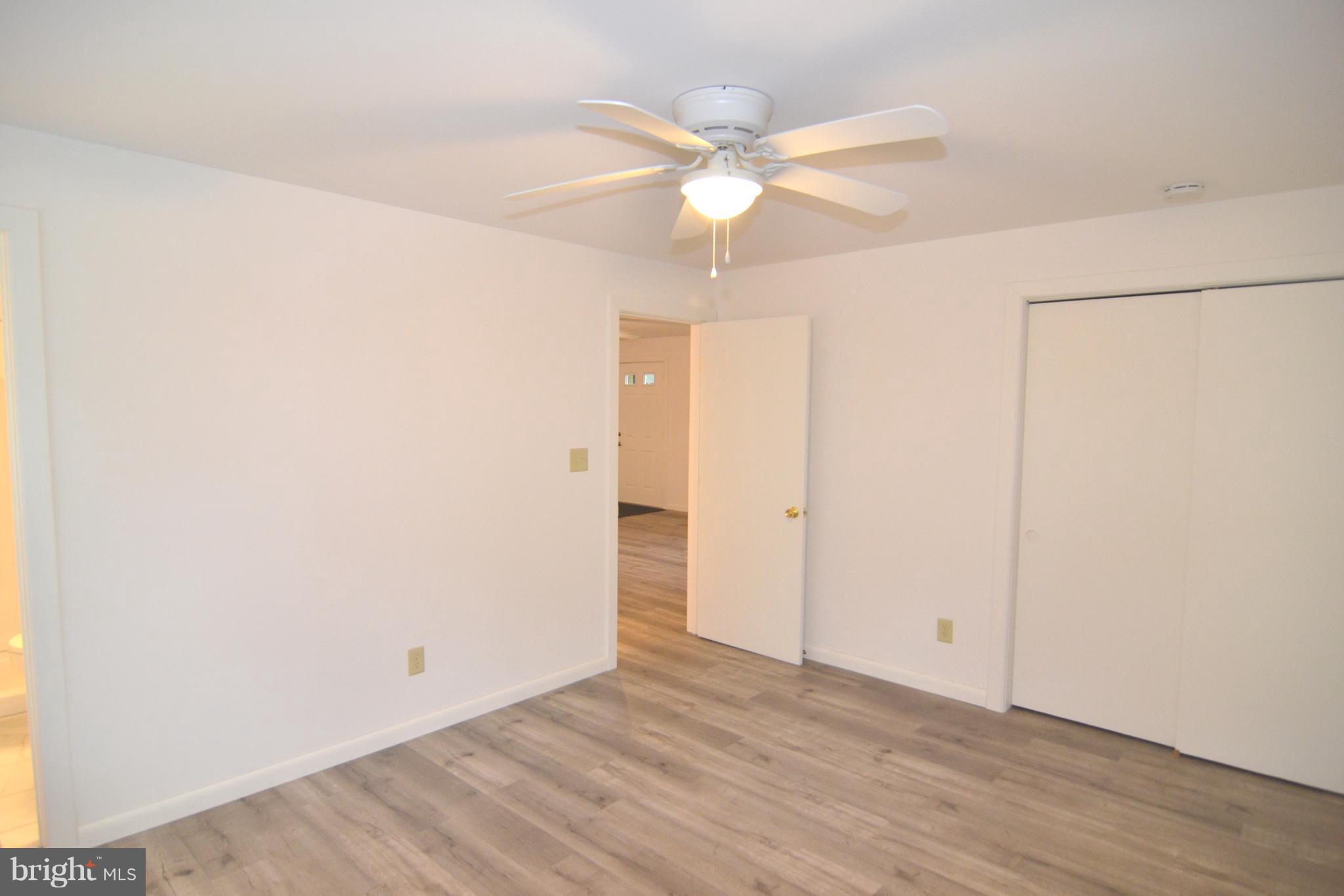 COVE POINT - Residential Lease