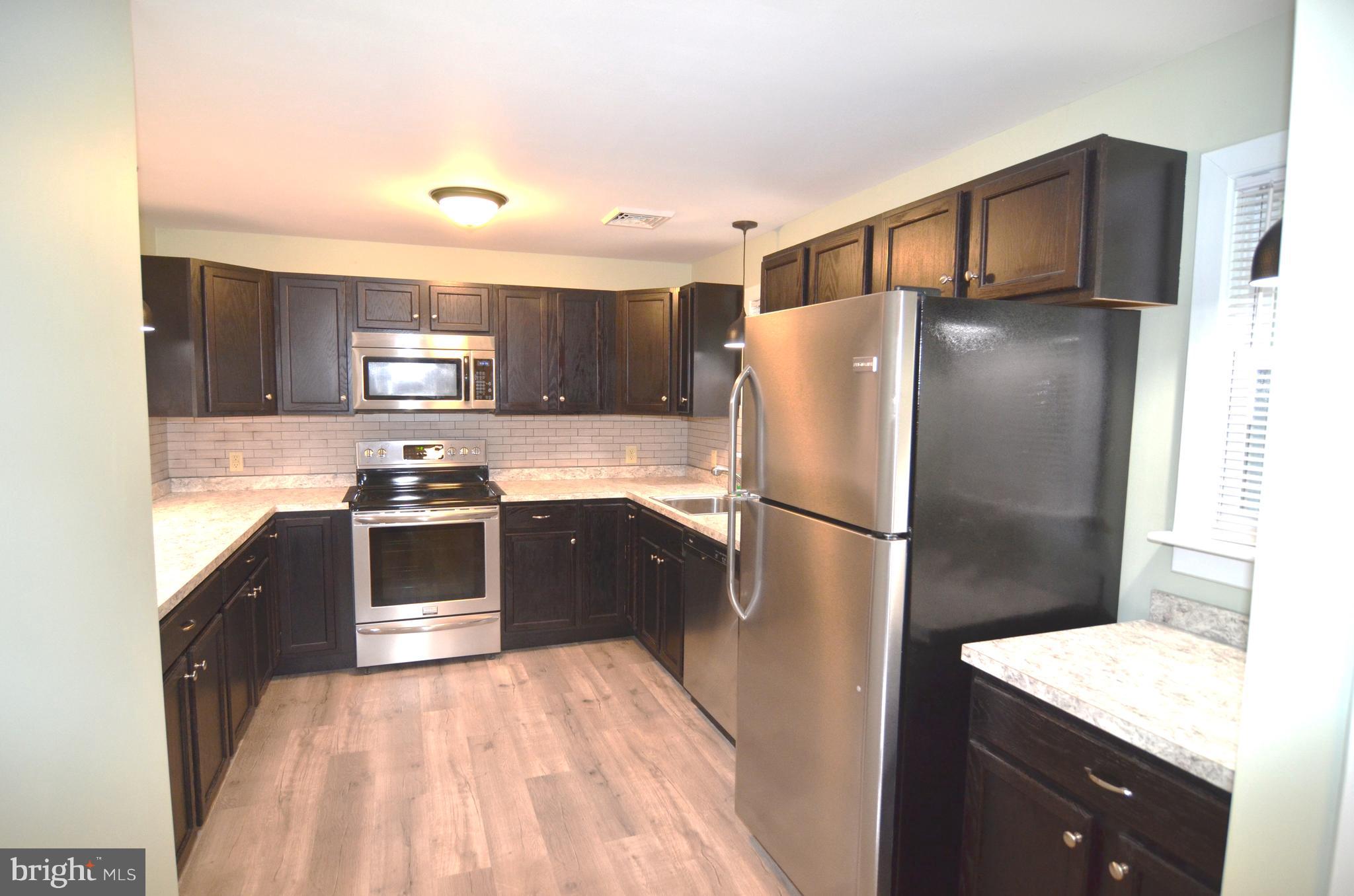 COVE POINT - Residential Lease