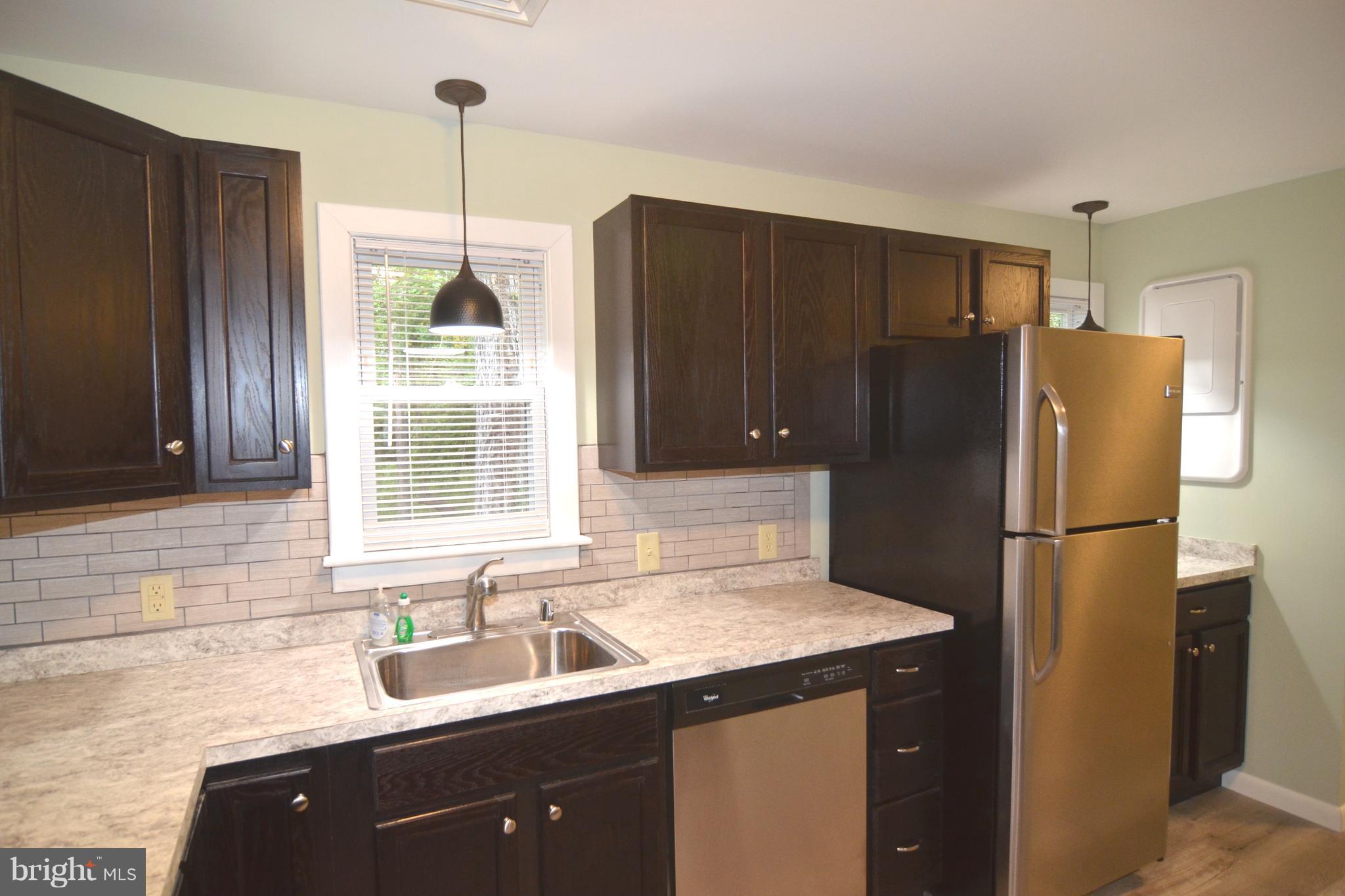 COVE POINT - Residential Lease