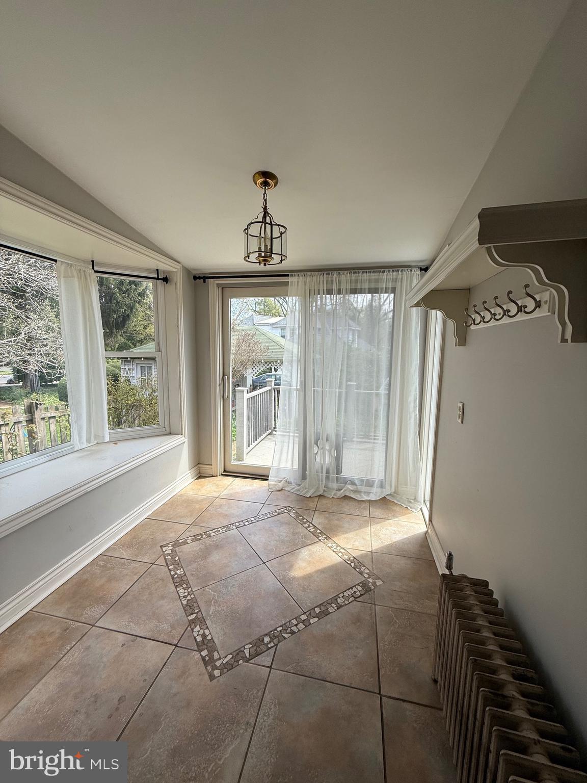 CAMP HILL BOROUGH - Residential Lease