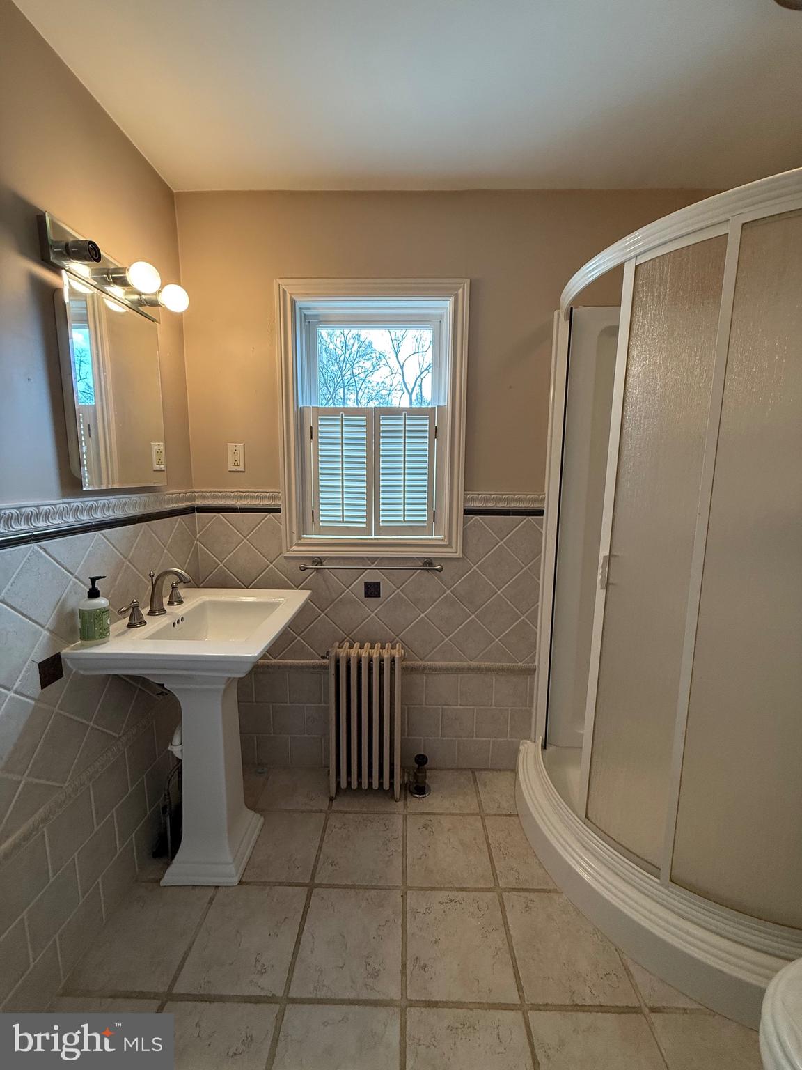 CAMP HILL BOROUGH - Residential Lease