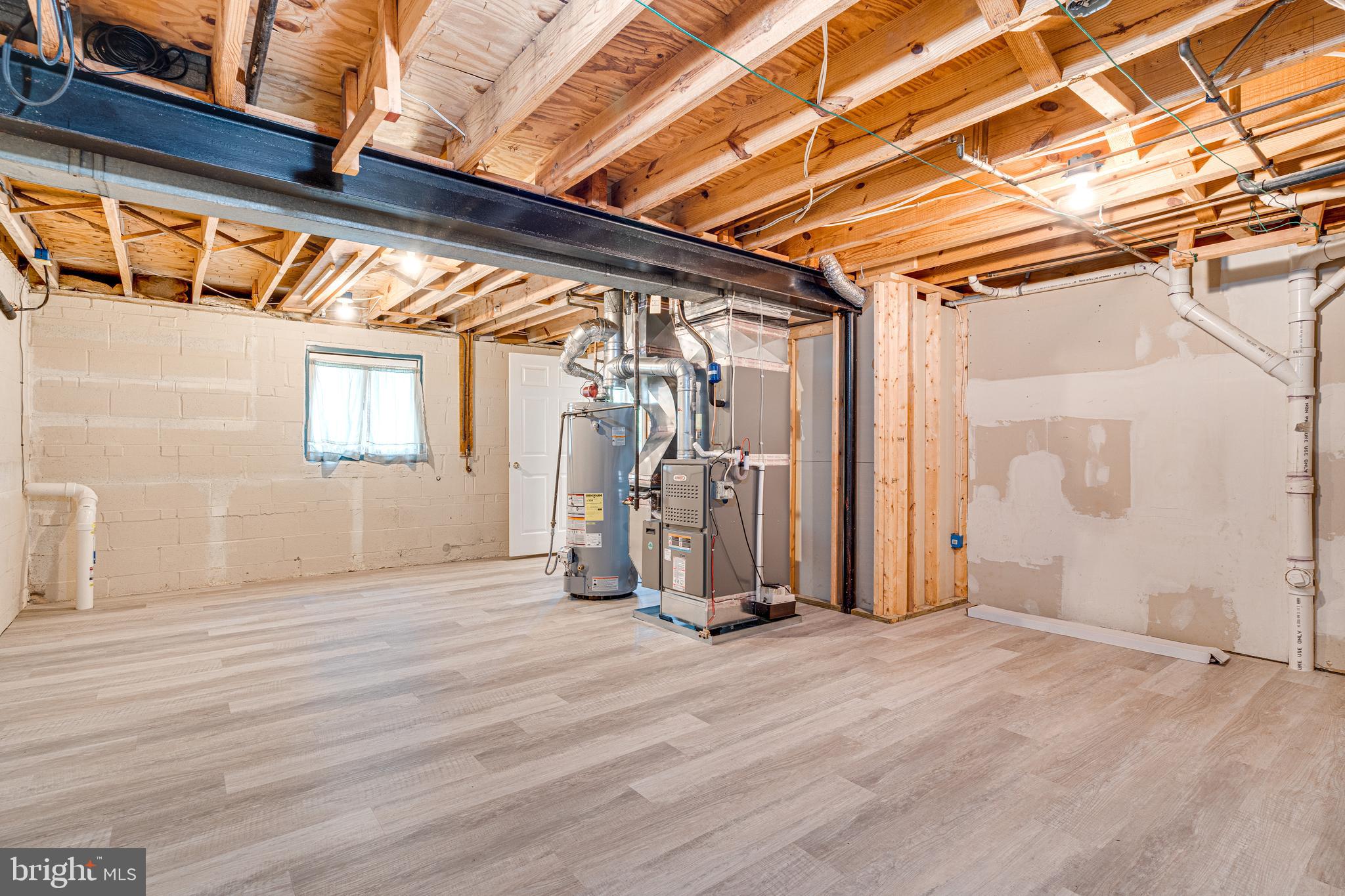 KINGS PARK WEST - Residential