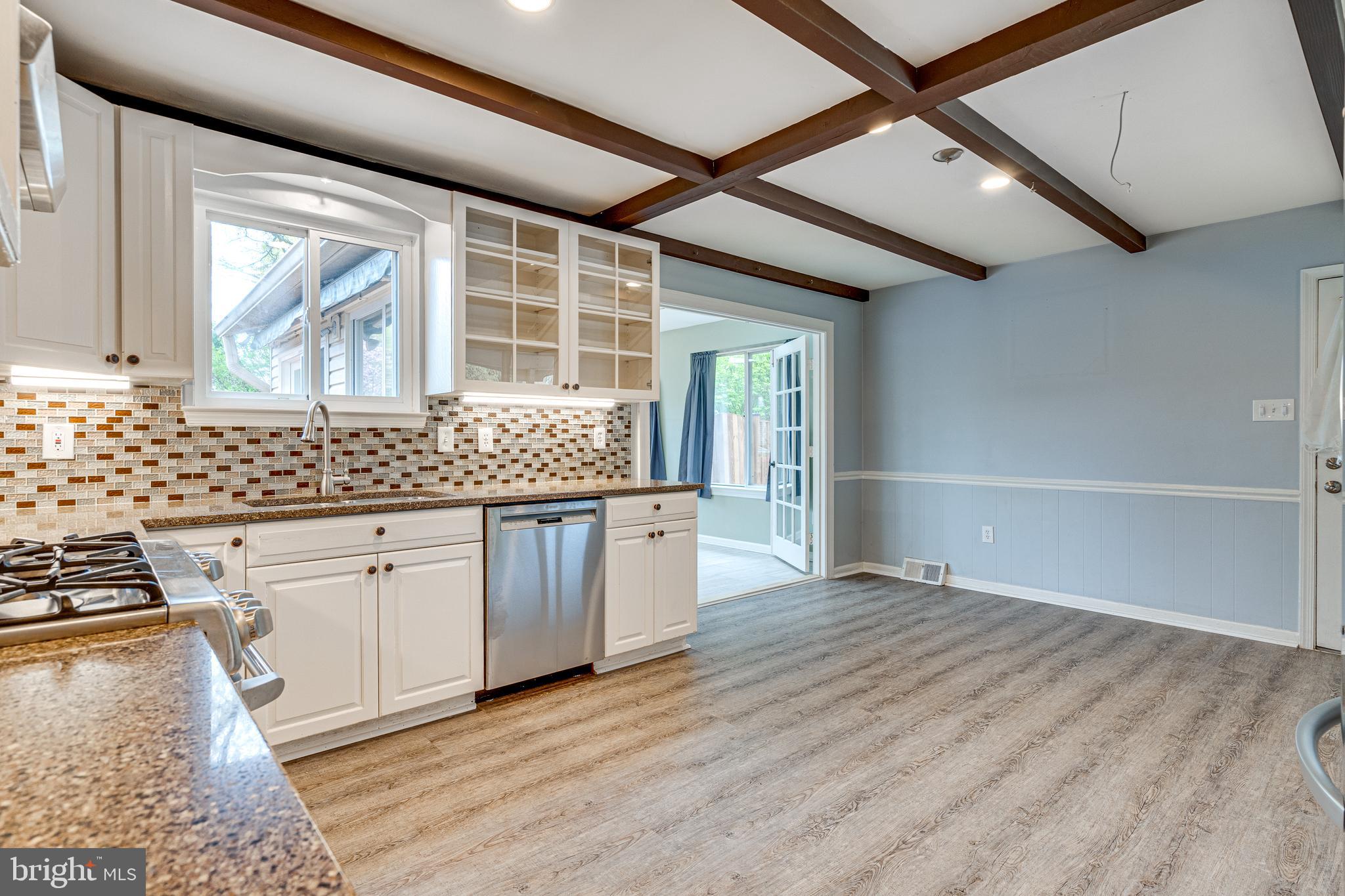 KINGS PARK WEST - Residential