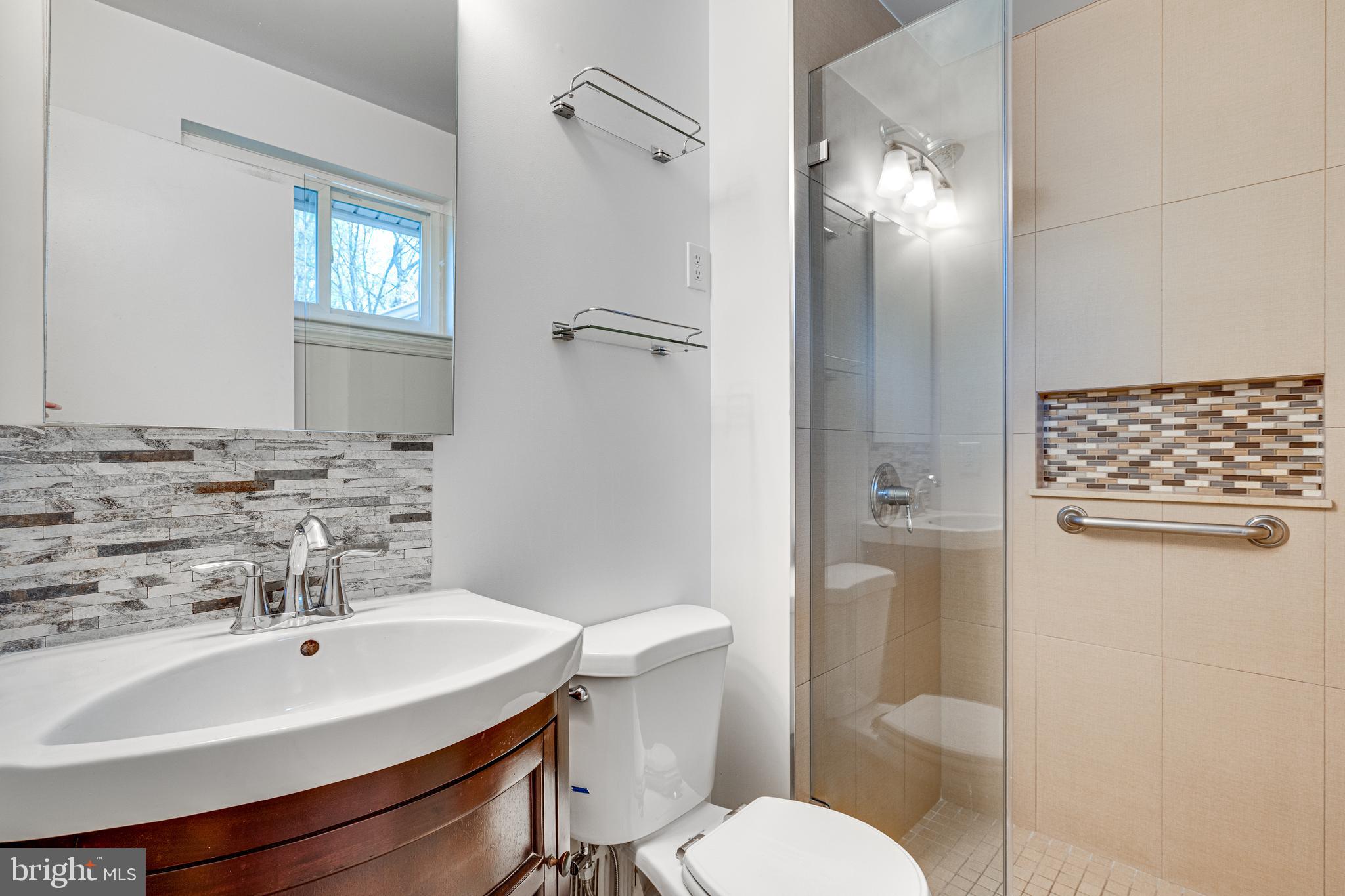 KINGS PARK WEST - Residential