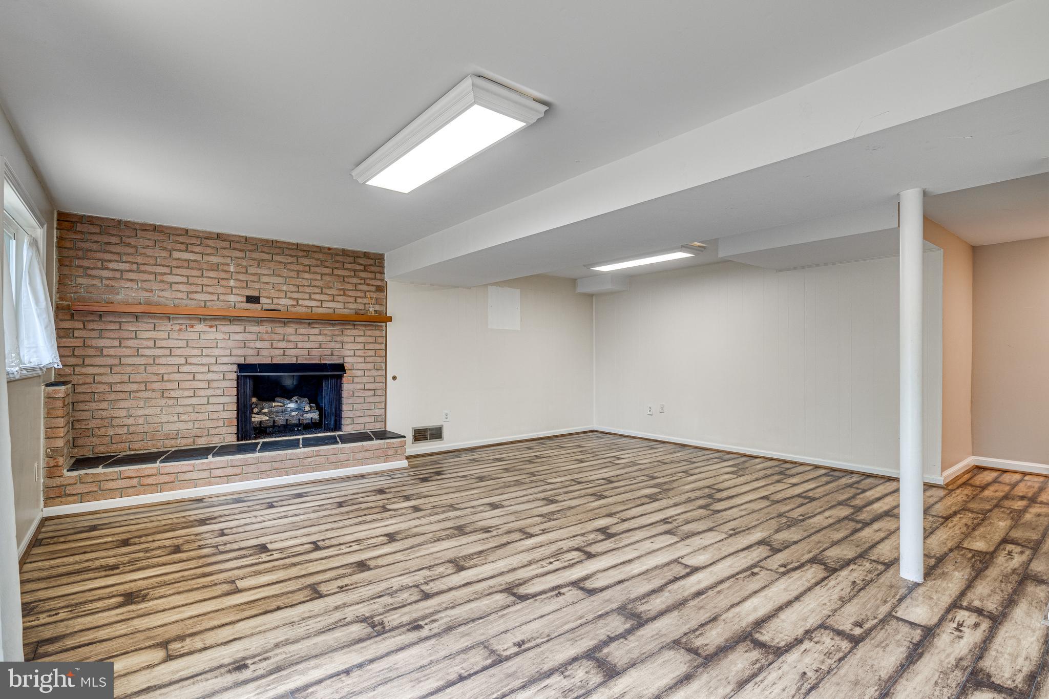 KINGS PARK WEST - Residential