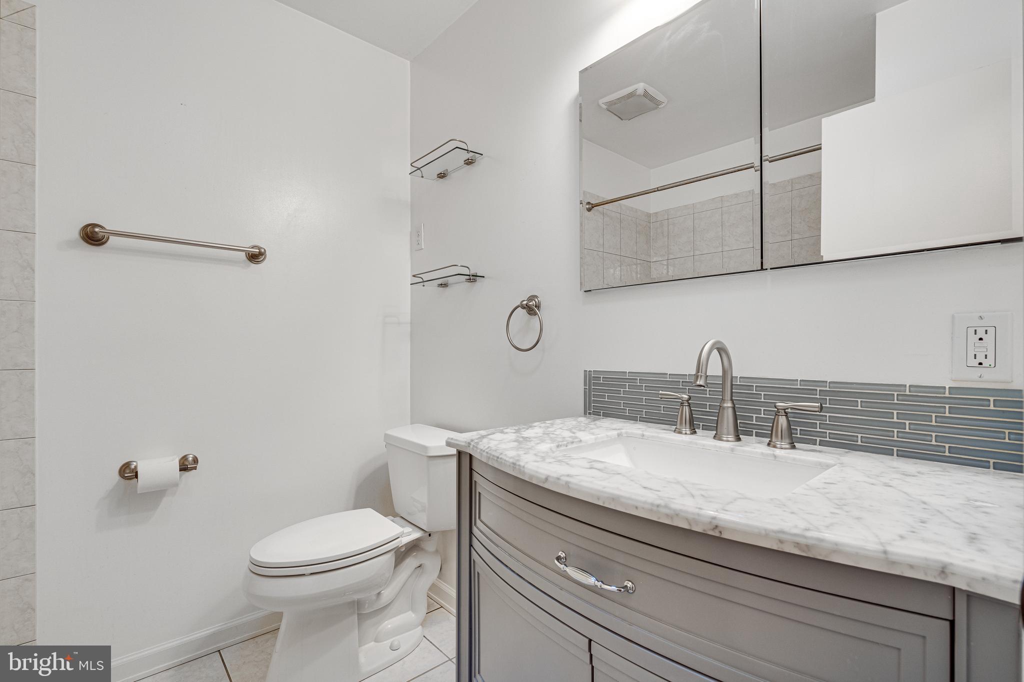 KINGS PARK WEST - Residential