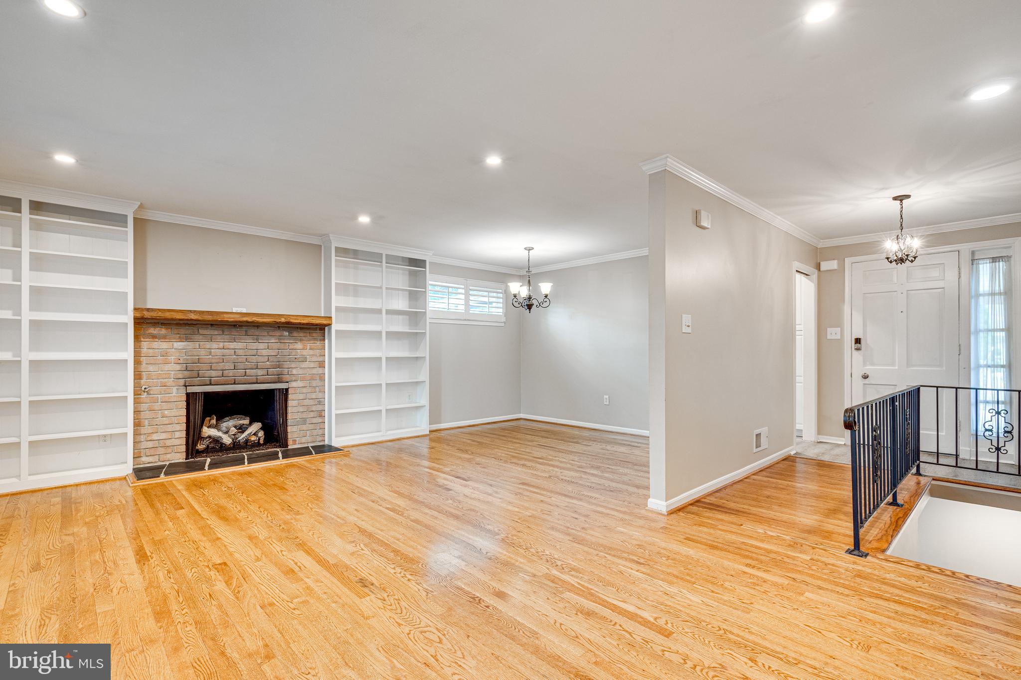 KINGS PARK WEST - Residential