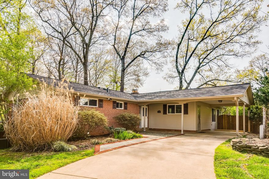 Beautifully Maintained Rambler in Kings Park West.  Hardwood flooring on main level.  Open floor plan, warm gas FP in family room w/built-in bookcases.  Bright kitchen w/upgraded stainless steel appliances & access to a beautiful sunroom addition!  Spacious bedrooms w/hardwood floors, neutral paint & beautiful stained glass windows!  Lovely landscaping, large fenced backyard w/patio backs to trees for privacy & large deck off sunroom!  New roof 2025.  Endless possibilities!