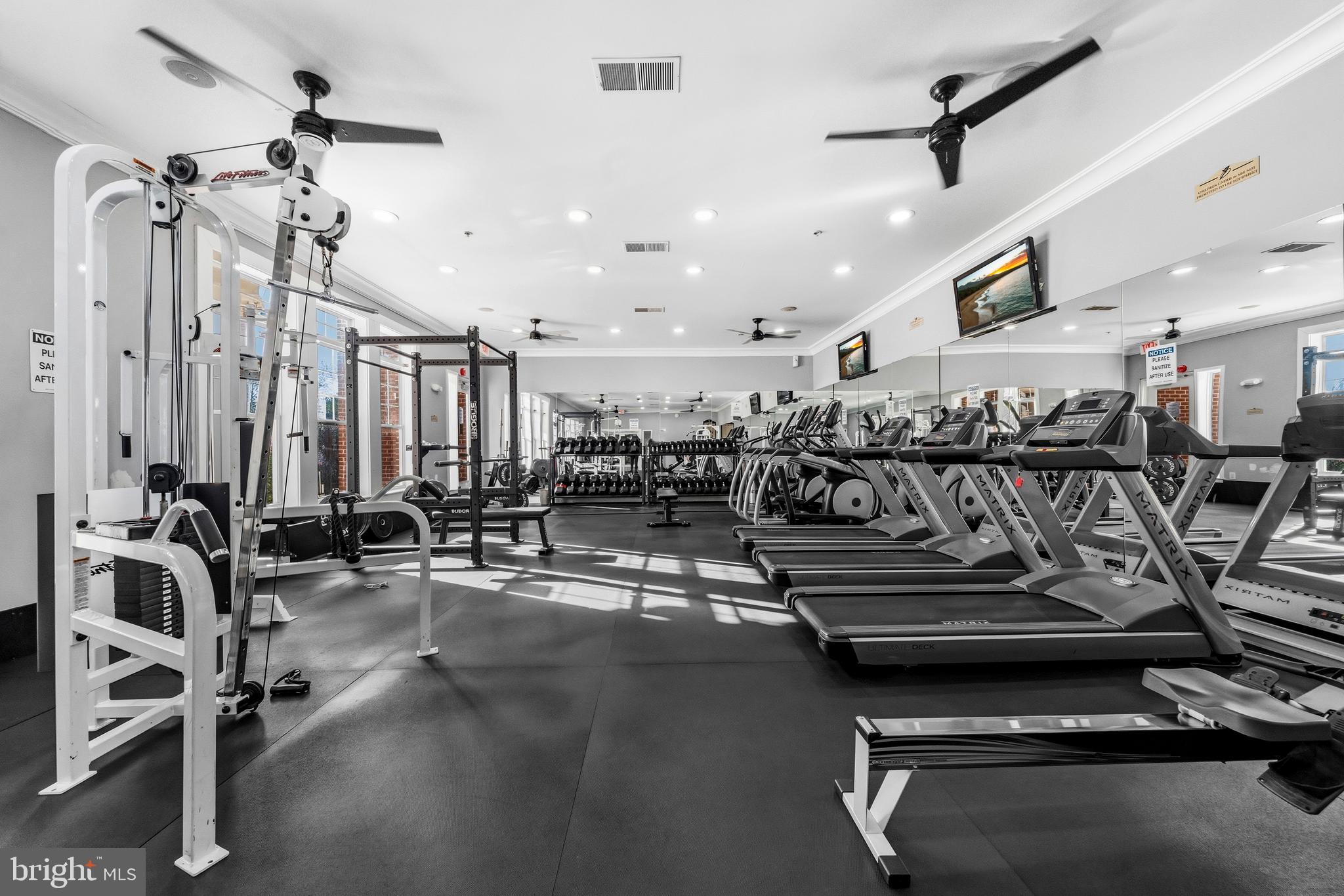 FAIRFAX RIDGE - Residential