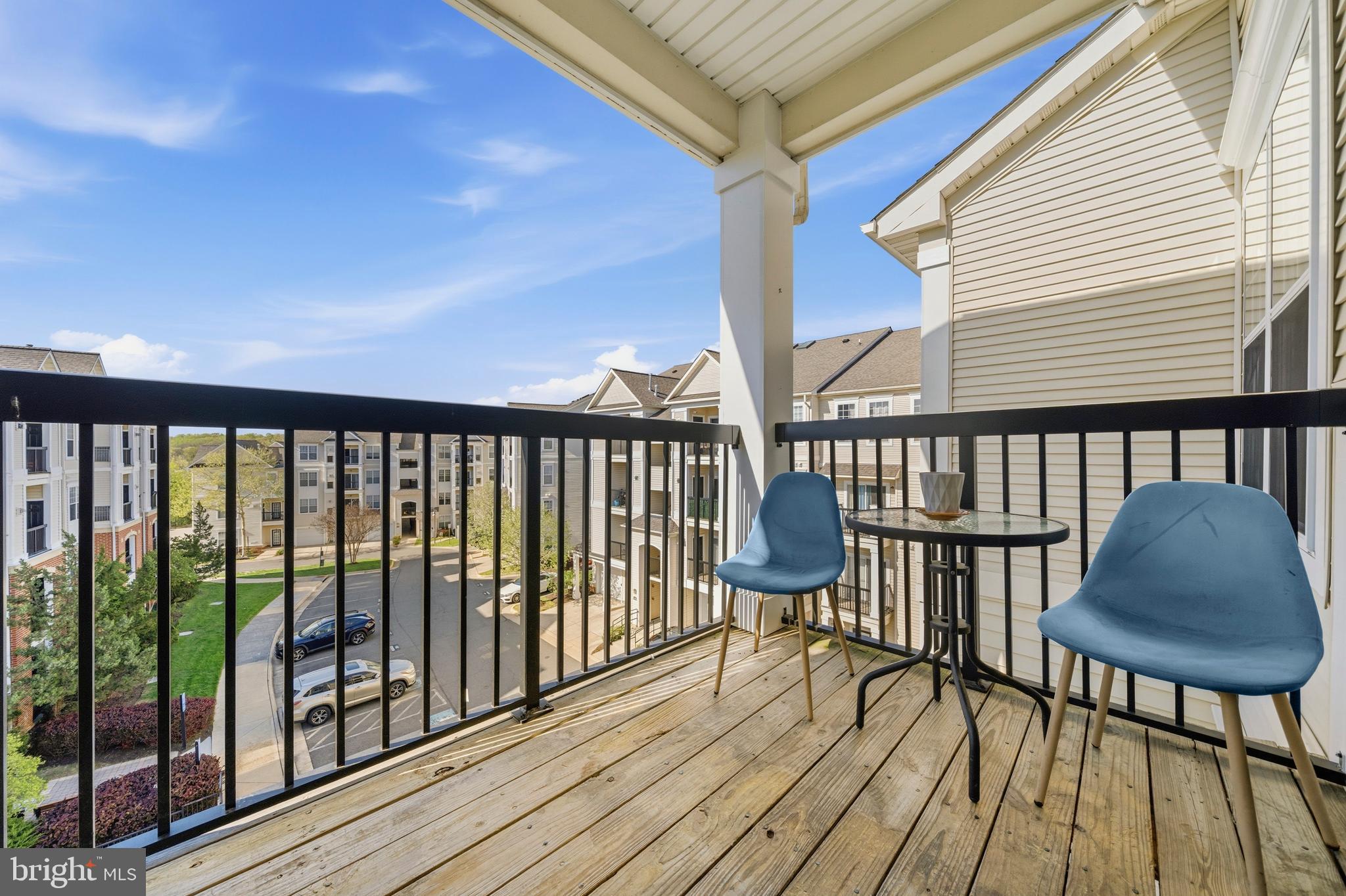 FAIRFAX RIDGE - Residential