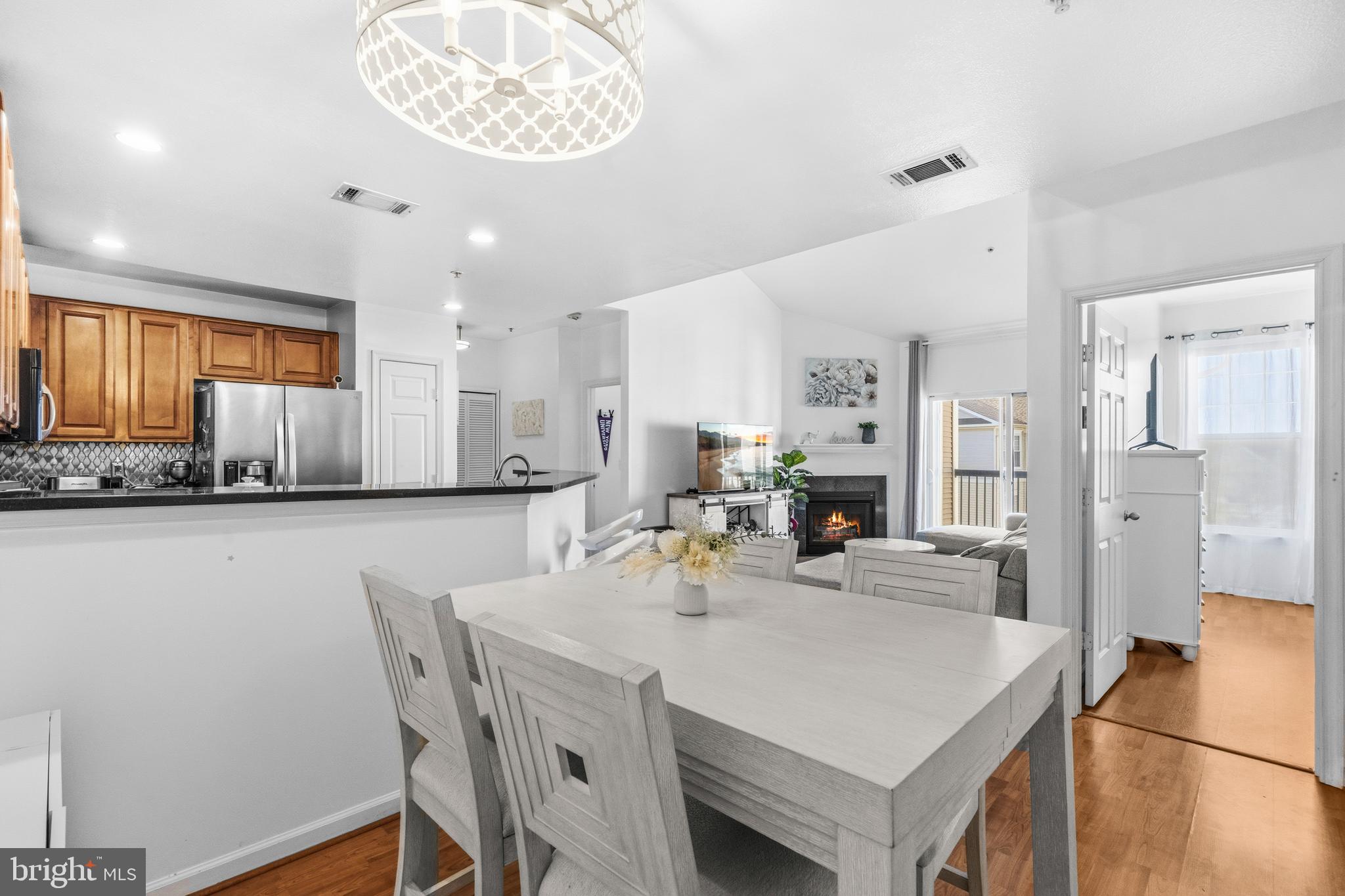 FAIRFAX RIDGE - Residential