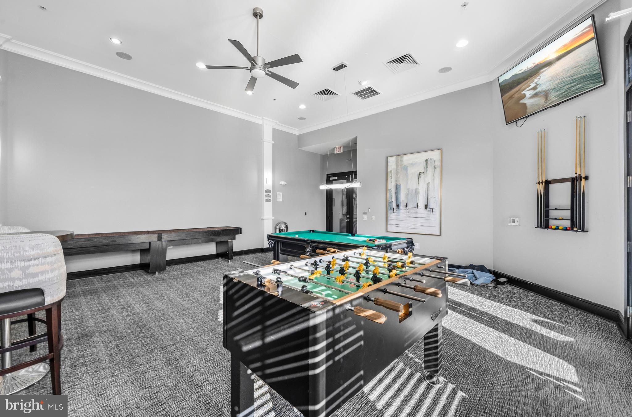 FAIRFAX RIDGE - Residential