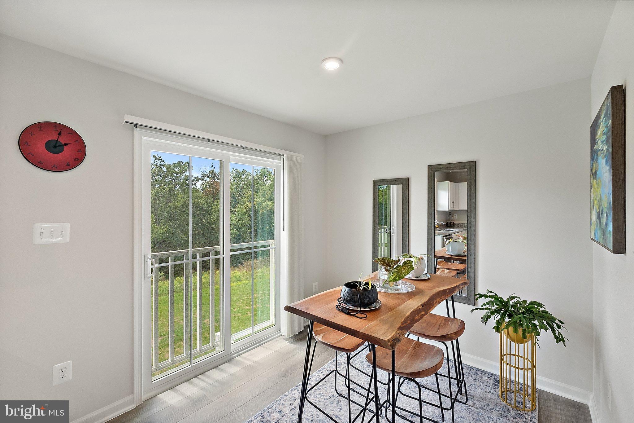 SOUTH BROOK - Residential