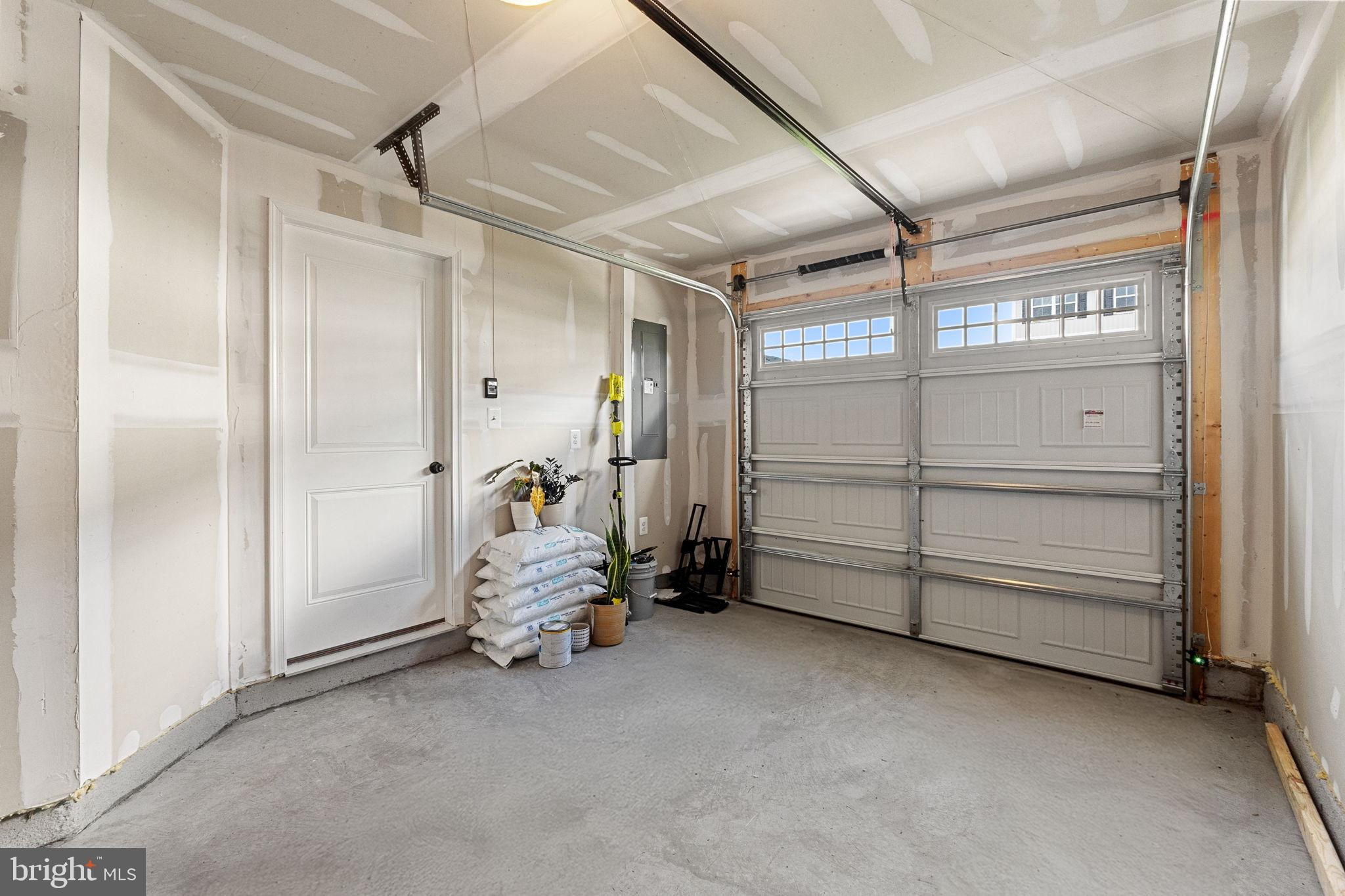 SOUTH BROOK - Residential