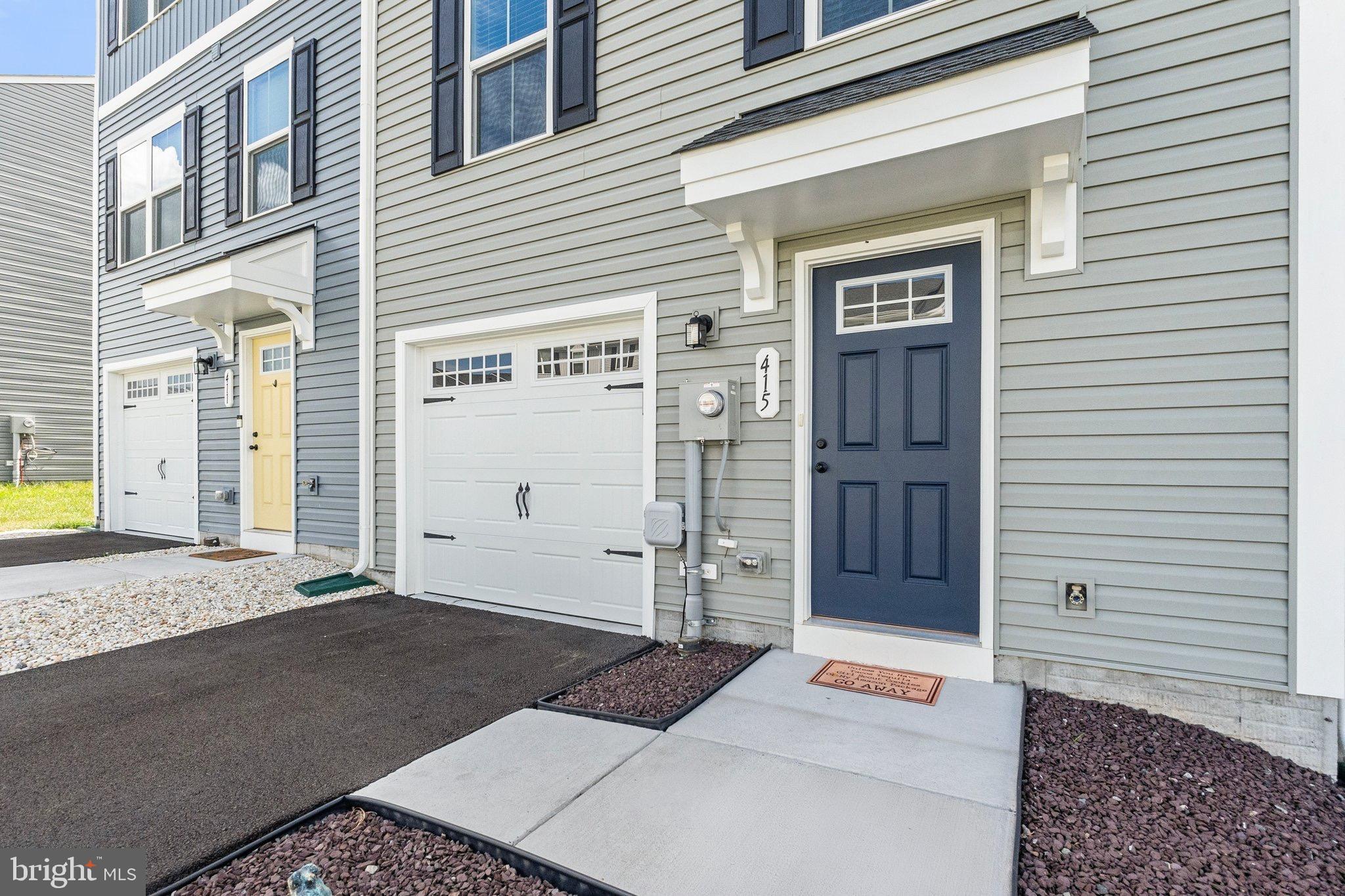 SOUTH BROOK - Residential