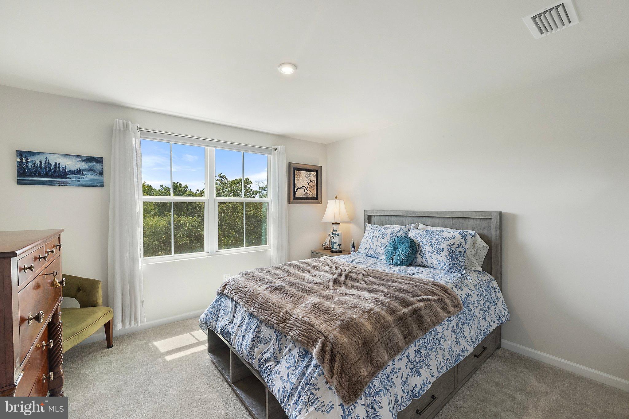 SOUTH BROOK - Residential