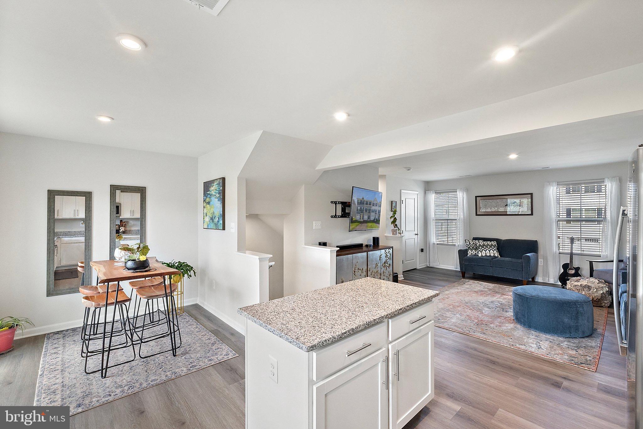 SOUTH BROOK - Residential