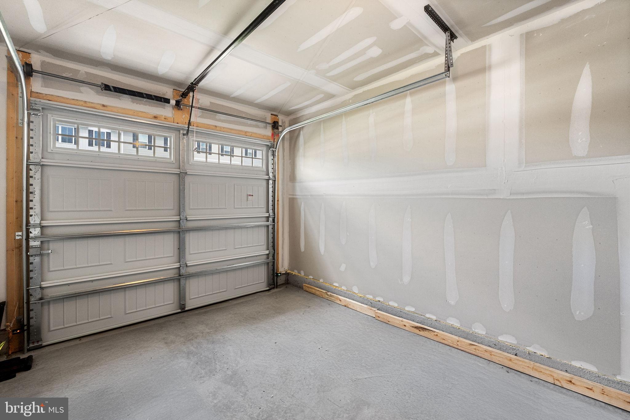 SOUTH BROOK - Residential