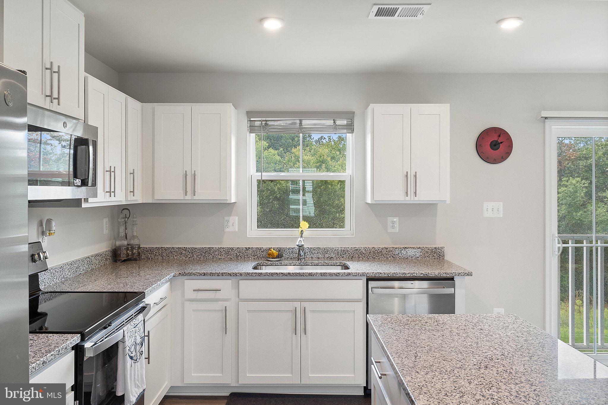 SOUTH BROOK - Residential