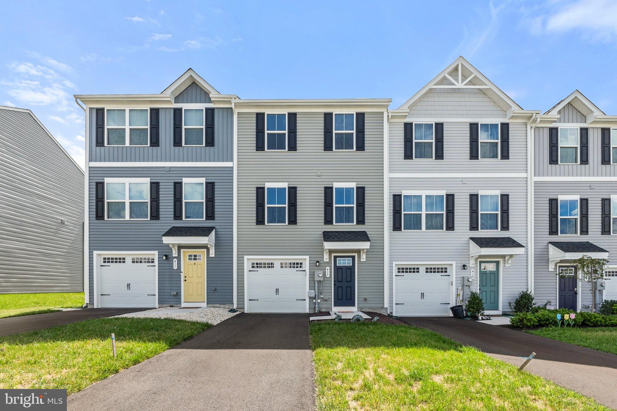 SOUTH BROOK - Residential