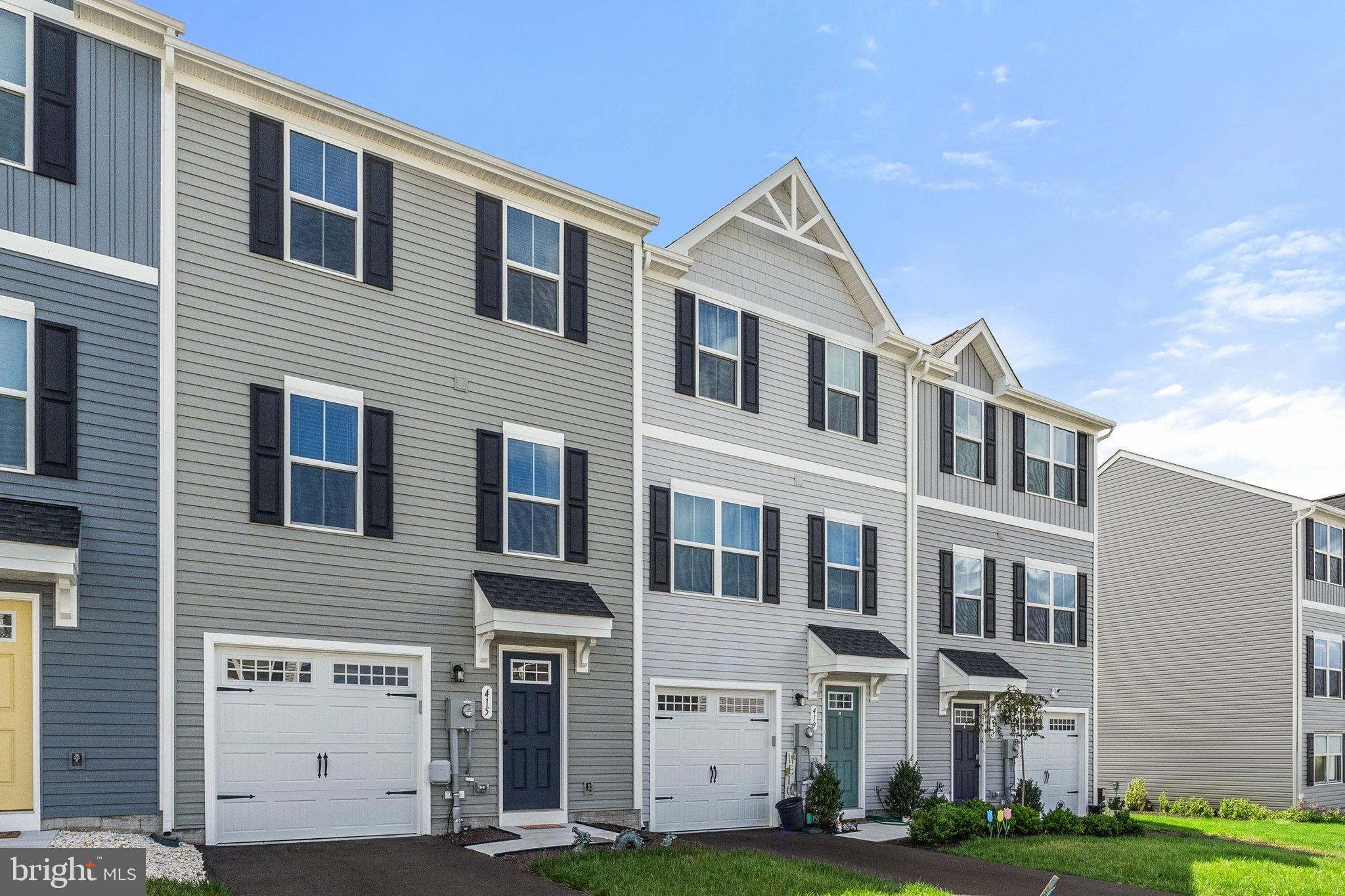 SOUTH BROOK - Residential