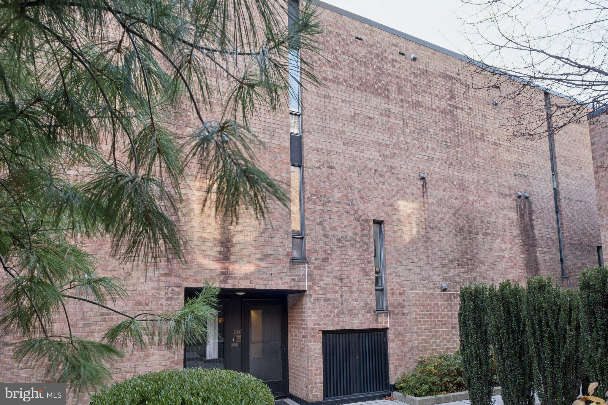 SOCIETY HILL - Residential