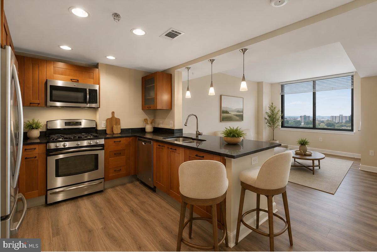 2451 MIDTOWN AVENUE 1308