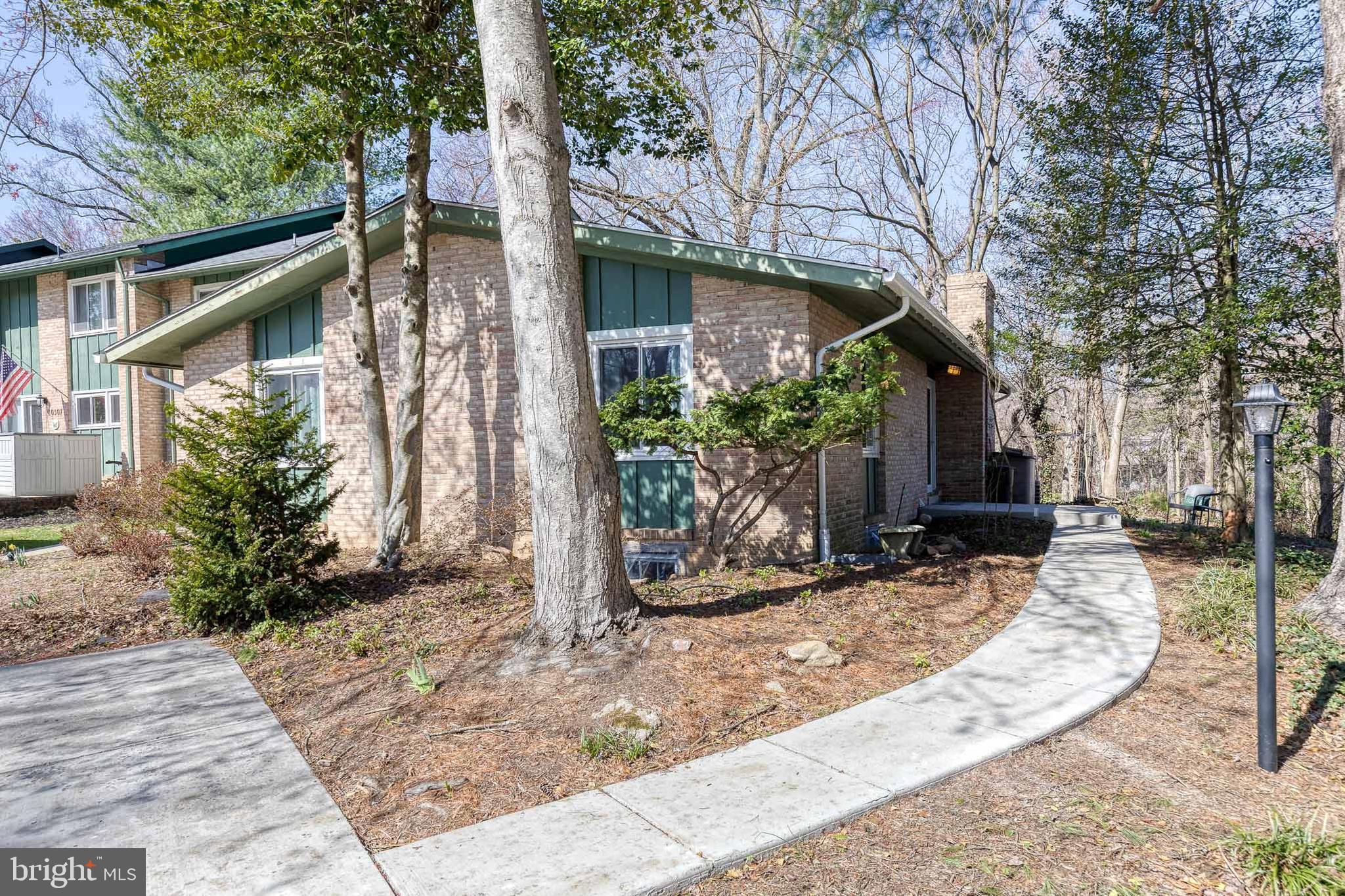 10311 CRIMSON TREE COURT