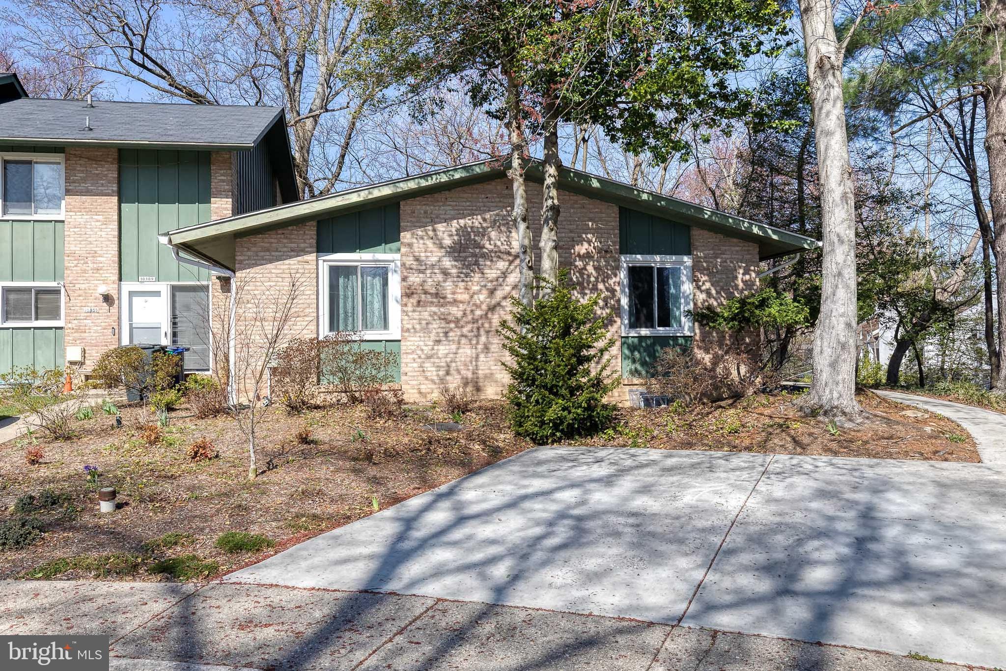 10311 CRIMSON TREE COURT