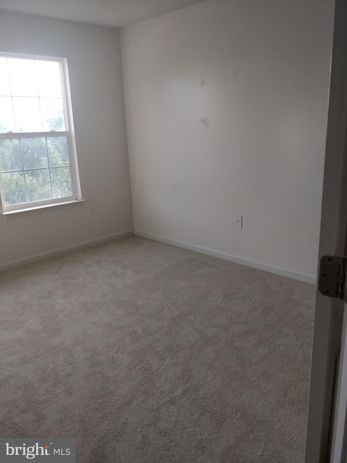 BELMONT STATION - Residential Lease