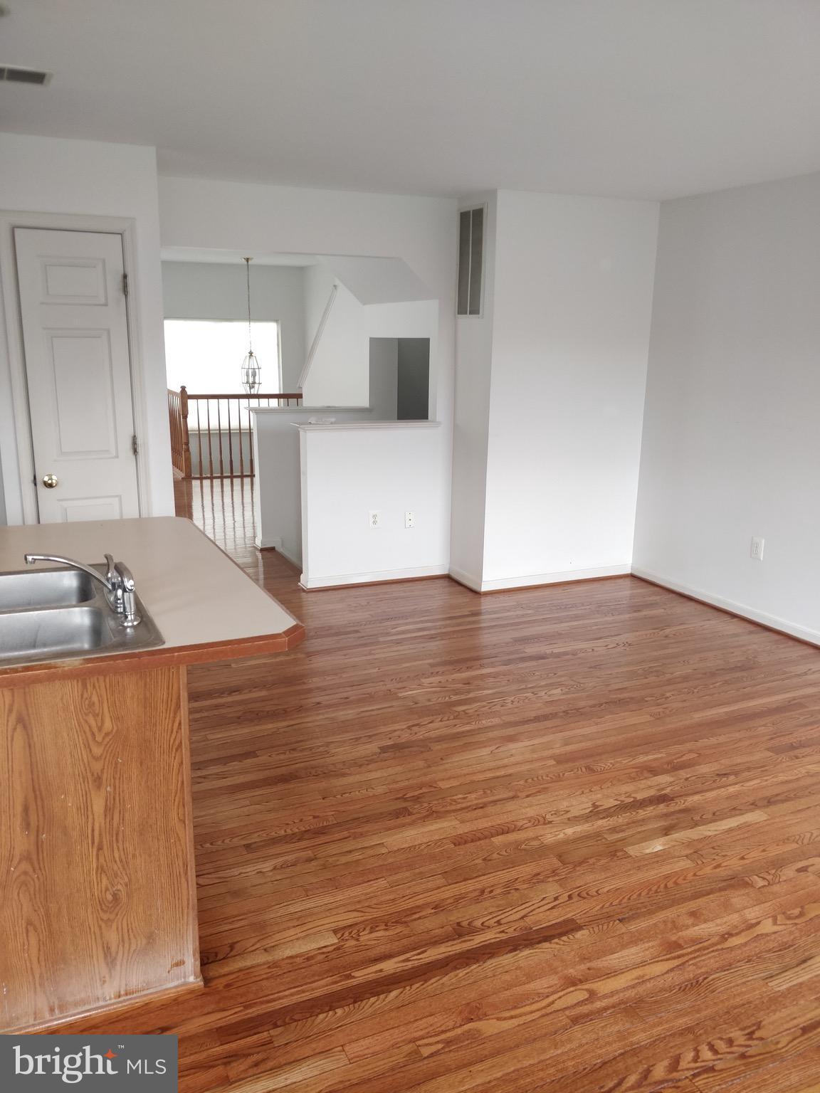 BELMONT STATION - Residential Lease