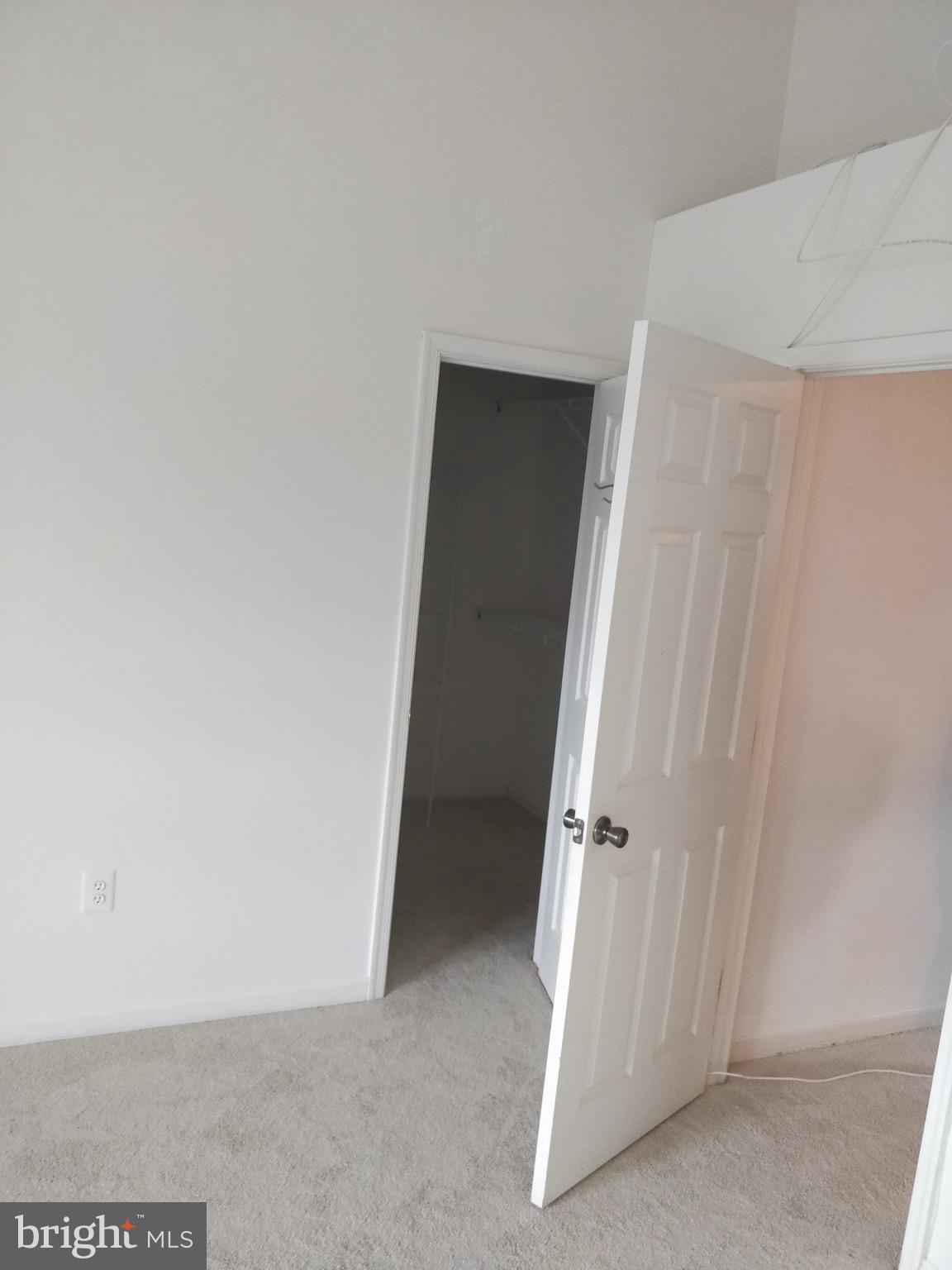 BELMONT STATION - Residential Lease