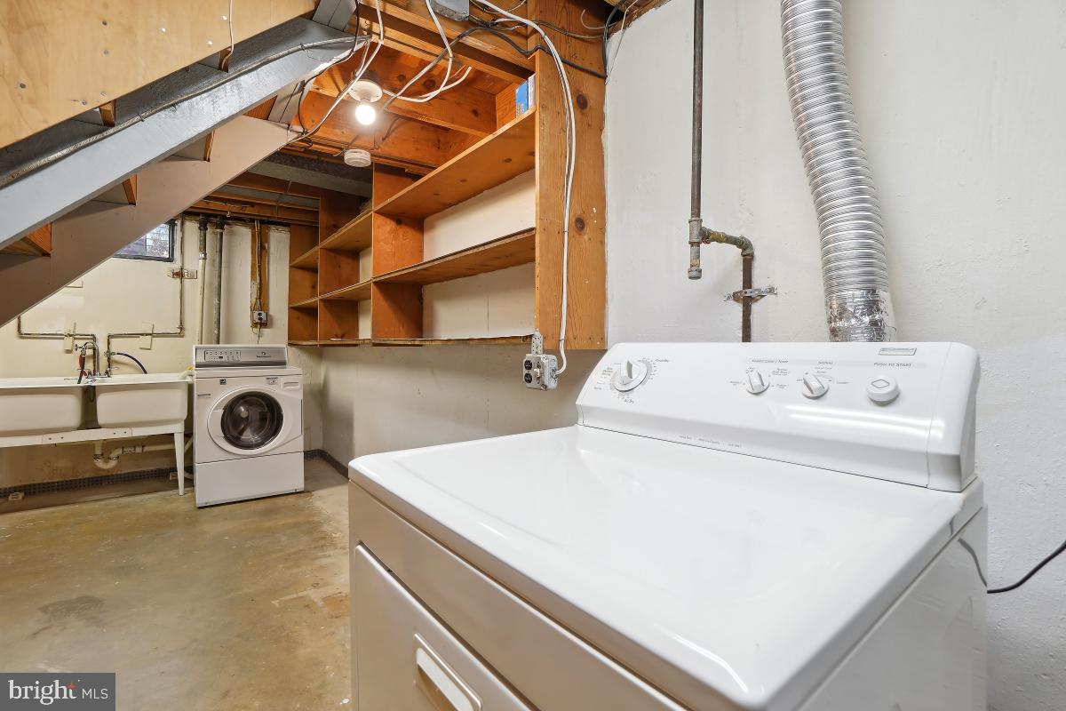 SILVER ROCK - Residential