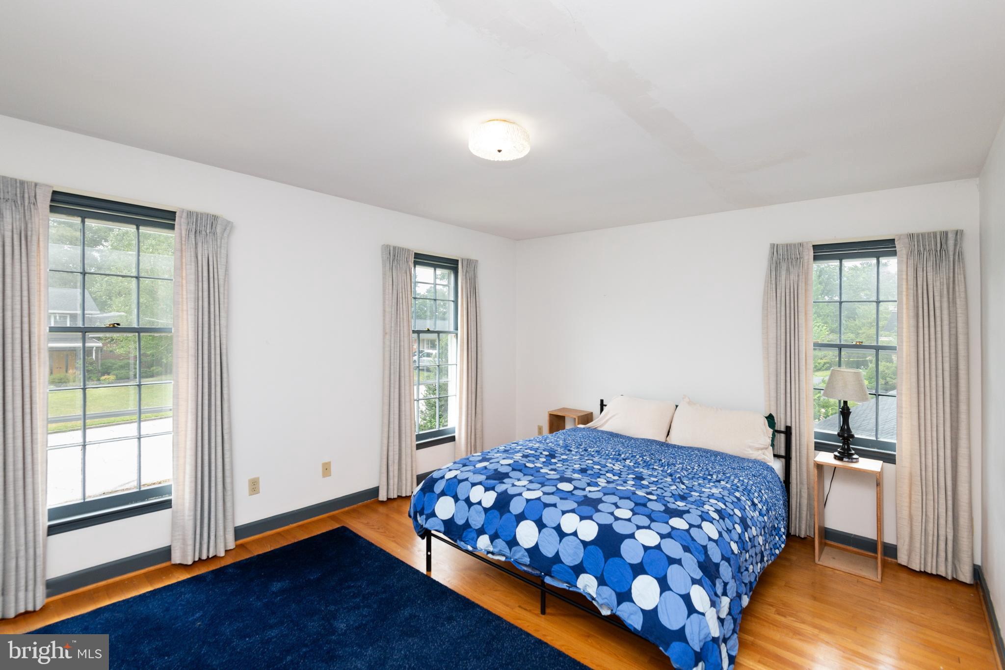 SPRING VALLEY - Residential