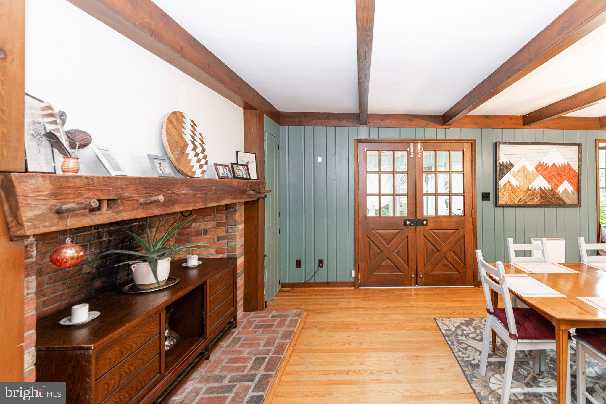 SPRING VALLEY - Residential