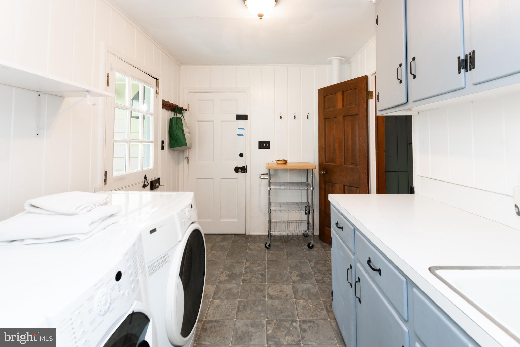 SPRING VALLEY - Residential