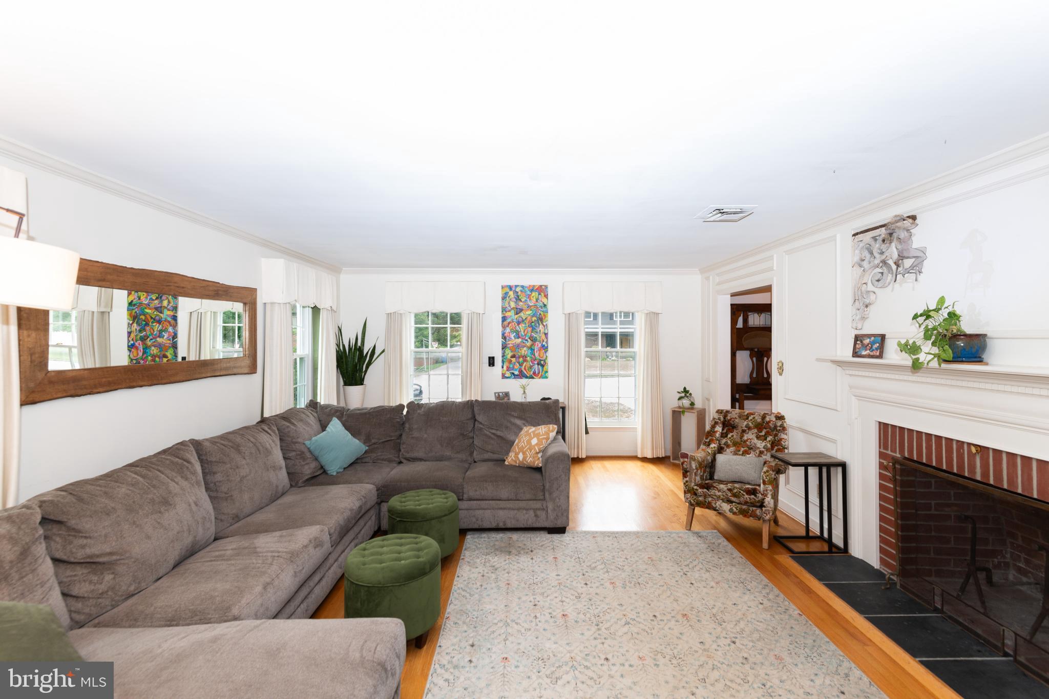 SPRING VALLEY - Residential