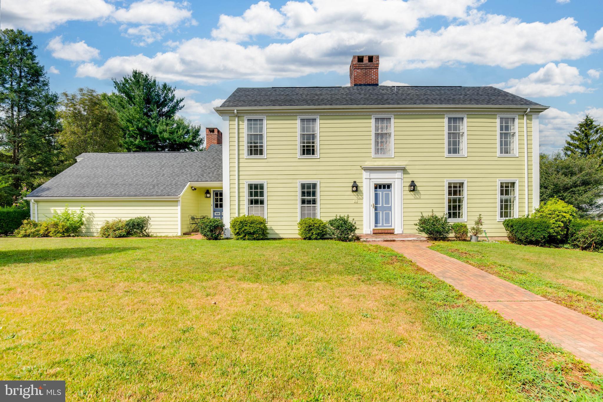 SPRING VALLEY - Residential