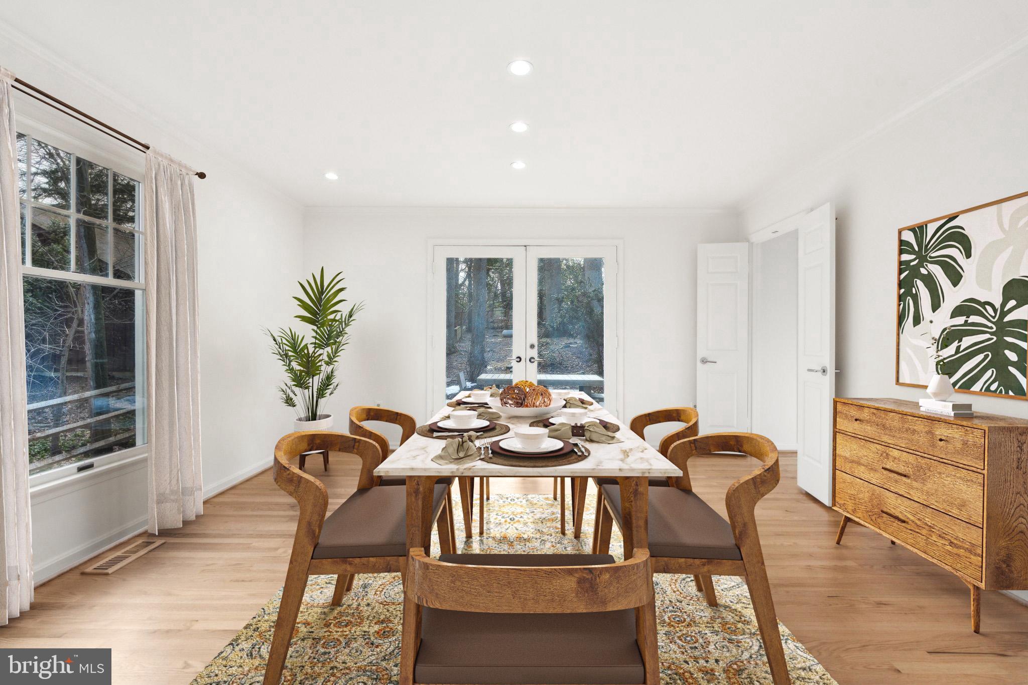 SEVEN LOCKS HILLS - Residential