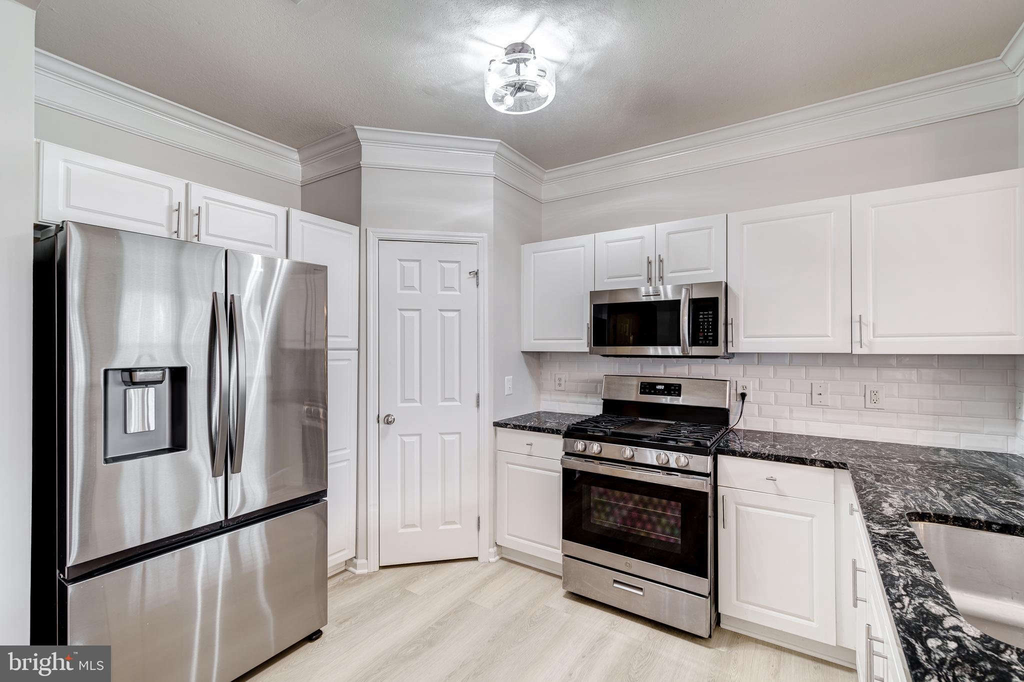 WESTCHESTER AT STRATFORD - Residential