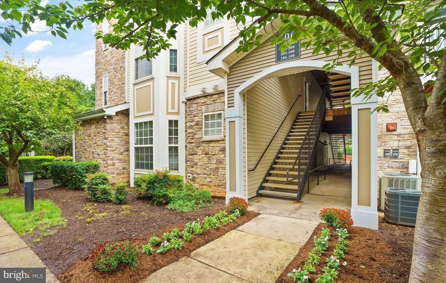 Welcome to this beautifully updated and light-filled 2-bedroom, 2-bathroom Fairfax model condo in the highly sought-after Stratford Club, just 2 miles from Downtown Leesburg! This second-level corner unit boasts a spacious, open layout with abundant natural light streaming through oversized windows and a private covered balcony surrounded by mature trees—perfect for enjoying your morning coffee or evening relaxation. The bright and airy living room features new LVP flooring and a cozy gas fireplace, ideal for entertaining or unwinding. The gourmet kitchen offers white cabinetry, granite countertops, stainless steel appliances, a subway tile backsplash, and ample pantry storage for a fresh, modern look. The owner’s suite includes a luxurious en-suite bath with dual sinks, a soaking tub, a large shower, and a spacious walk-in closet. The second bedroom features a charming bay window with a bench, an en-suite bathroom, and a large walk-in closet. This move-in-ready unit has been freshly painted and features new flooring, appliances (including a washer and dryer), and modern fixtures throughout. Located just minutes from major commuter routes like the Dulles Greenway, Rt. 7, and Rt. 15, as well as shopping and dining options, this condo offers the perfect blend of comfort and convenience. Enjoy resort-style amenities, including a pool, fitness center, and beautifully landscaped grounds.  This is a rare opportunity to own a stylish and turnkey corner unit that truly feels like home!