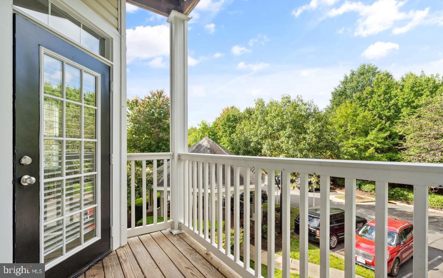 WESTCHESTER AT STRATFORD - Residential