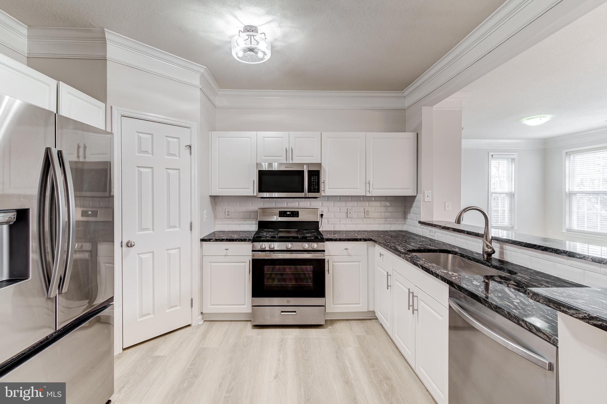 WESTCHESTER AT STRATFORD - Residential