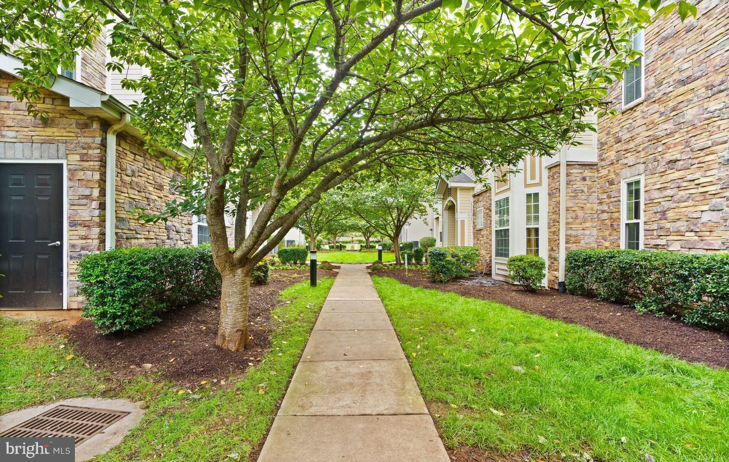 WESTCHESTER AT STRATFORD - Residential