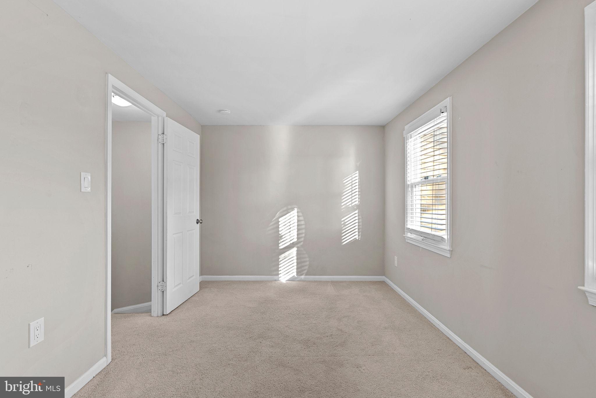 WHISPERWOOD - Residential Lease