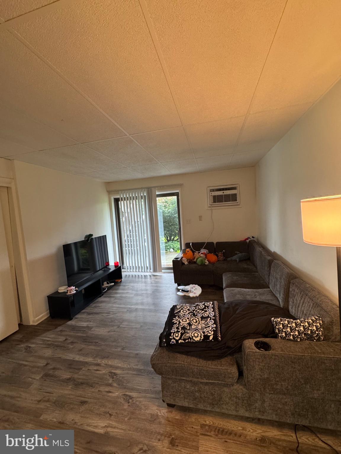 515 FRUITVILLE PIKE 1
