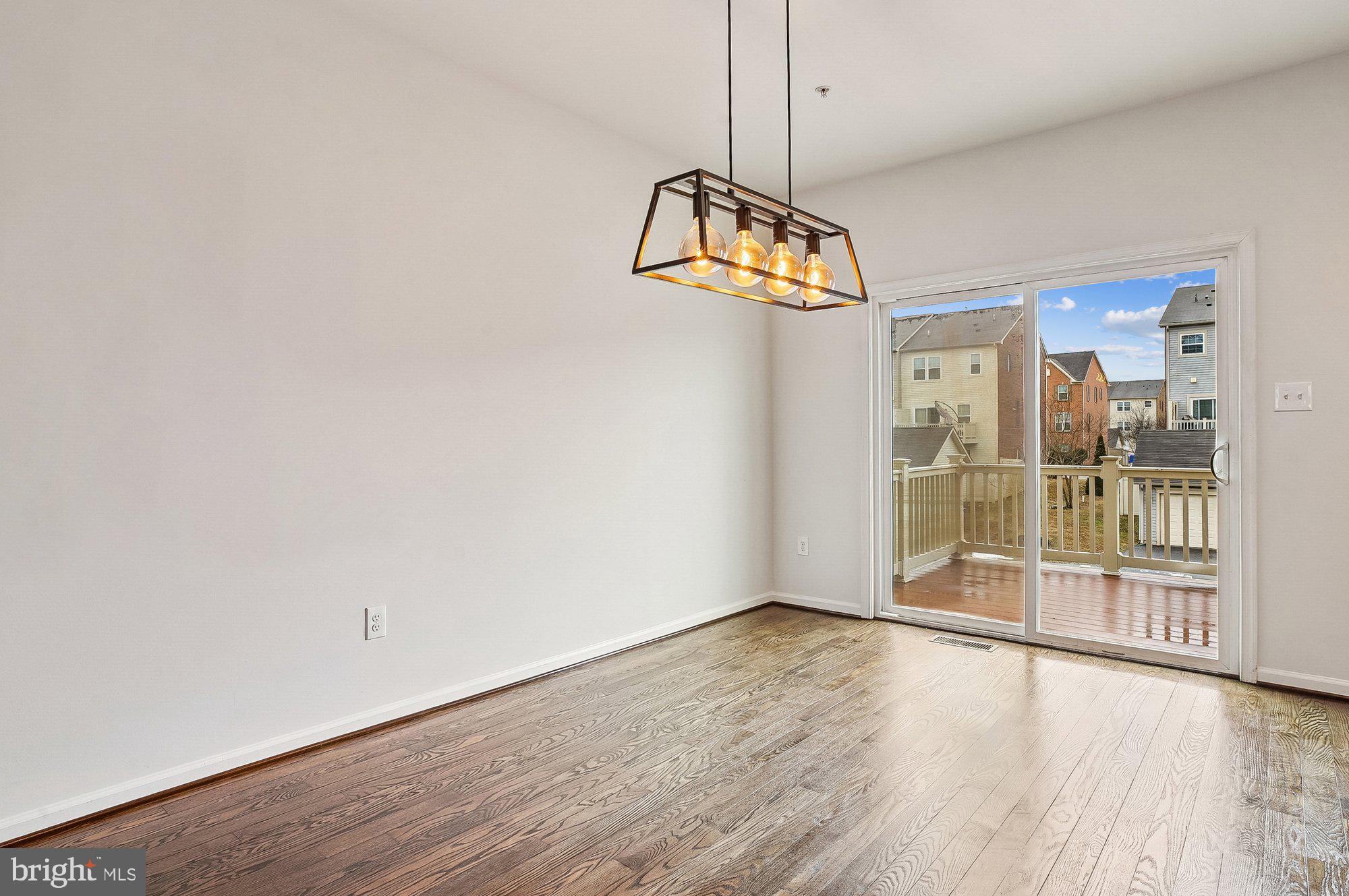 FIELDSIDE AT ST CHARLES - Residential